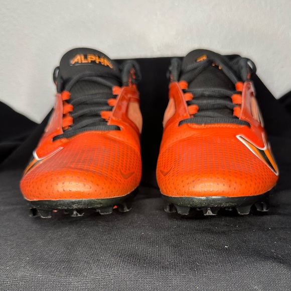 Nike Men's Alpha Menace 4 SE Pro‎ Football Cleats - Picture 3 of 9
